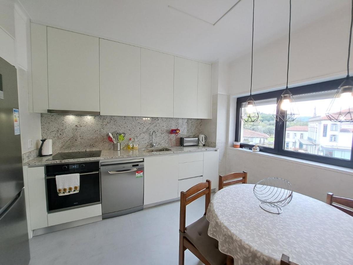 Appartement 4 Pieces Ponte de Lima Exterior photo